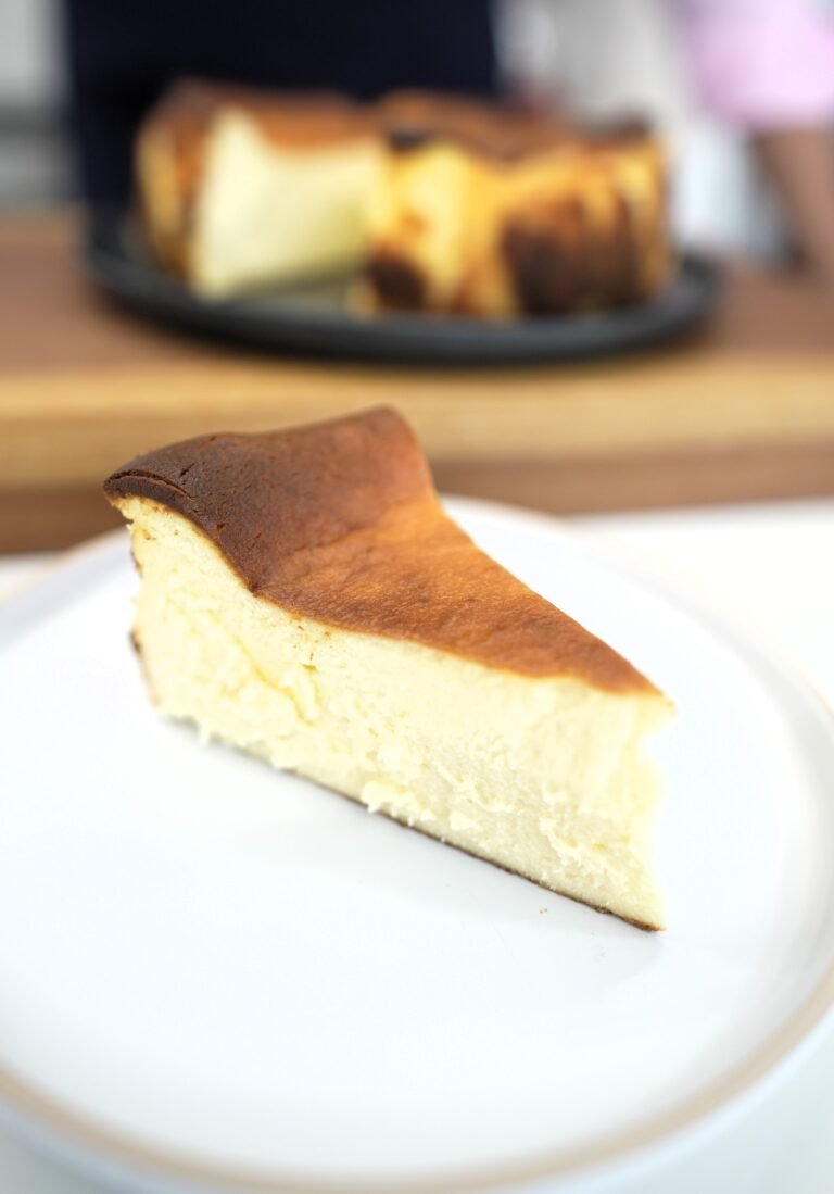 Torta de queso al estilo vasco