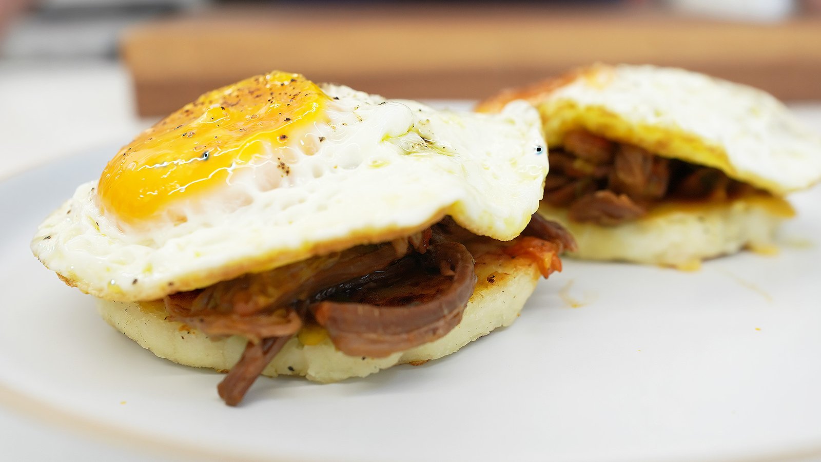 Brunch Criollo con Arepas